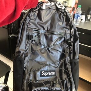Supreme FW17 backpack